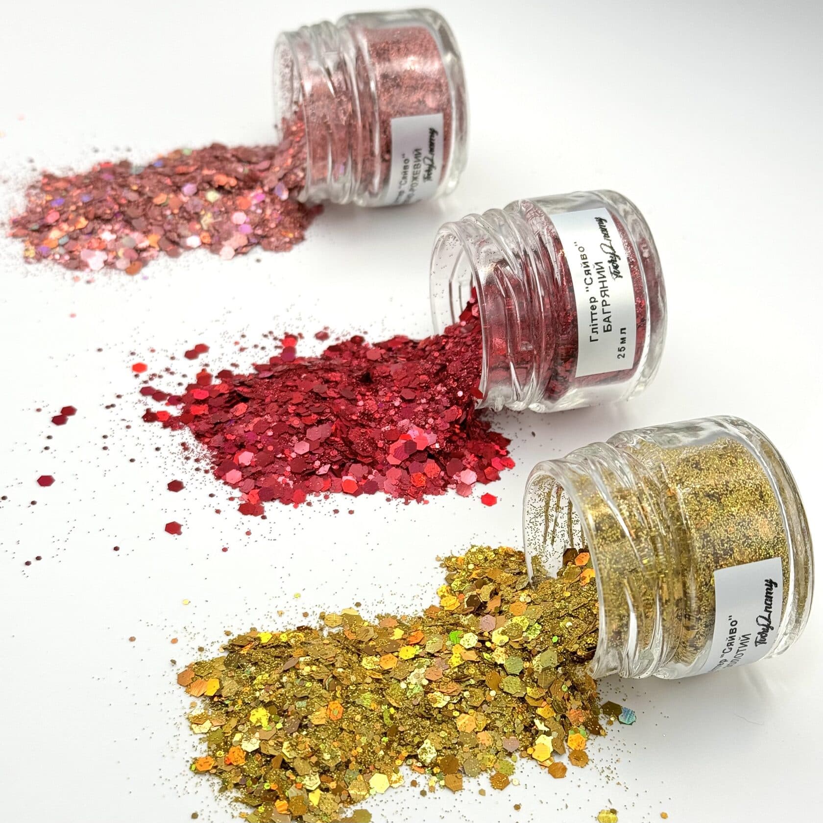 https://tvoryznamy.com/media/images/product/image_ZQIy0e3.jpeg