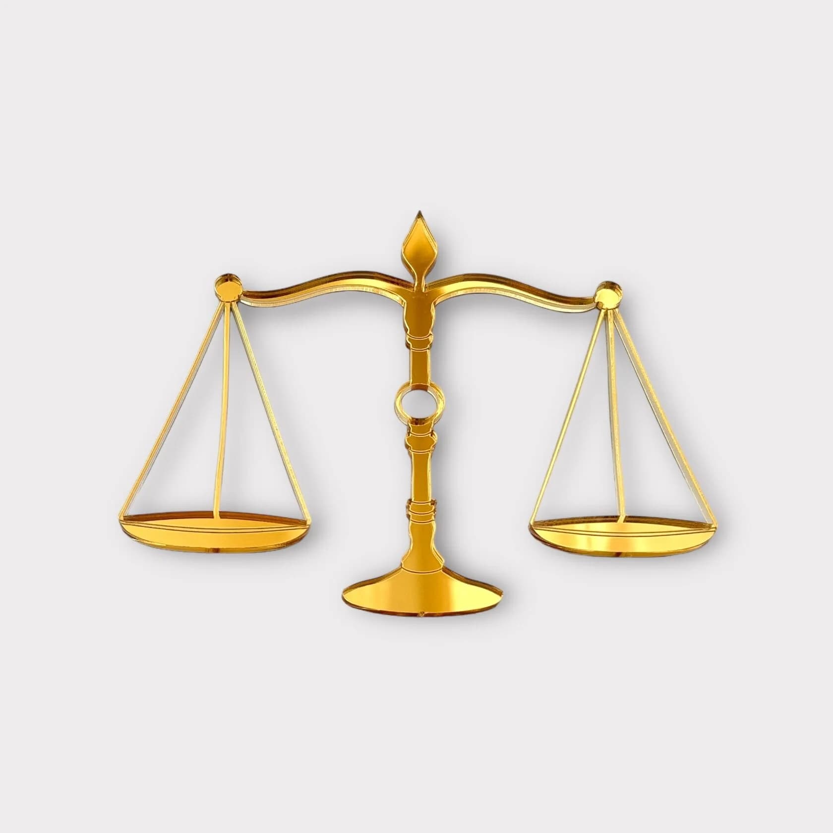 https://tvoryznamy.com/media/media/product/1759399334.882322.image.webp