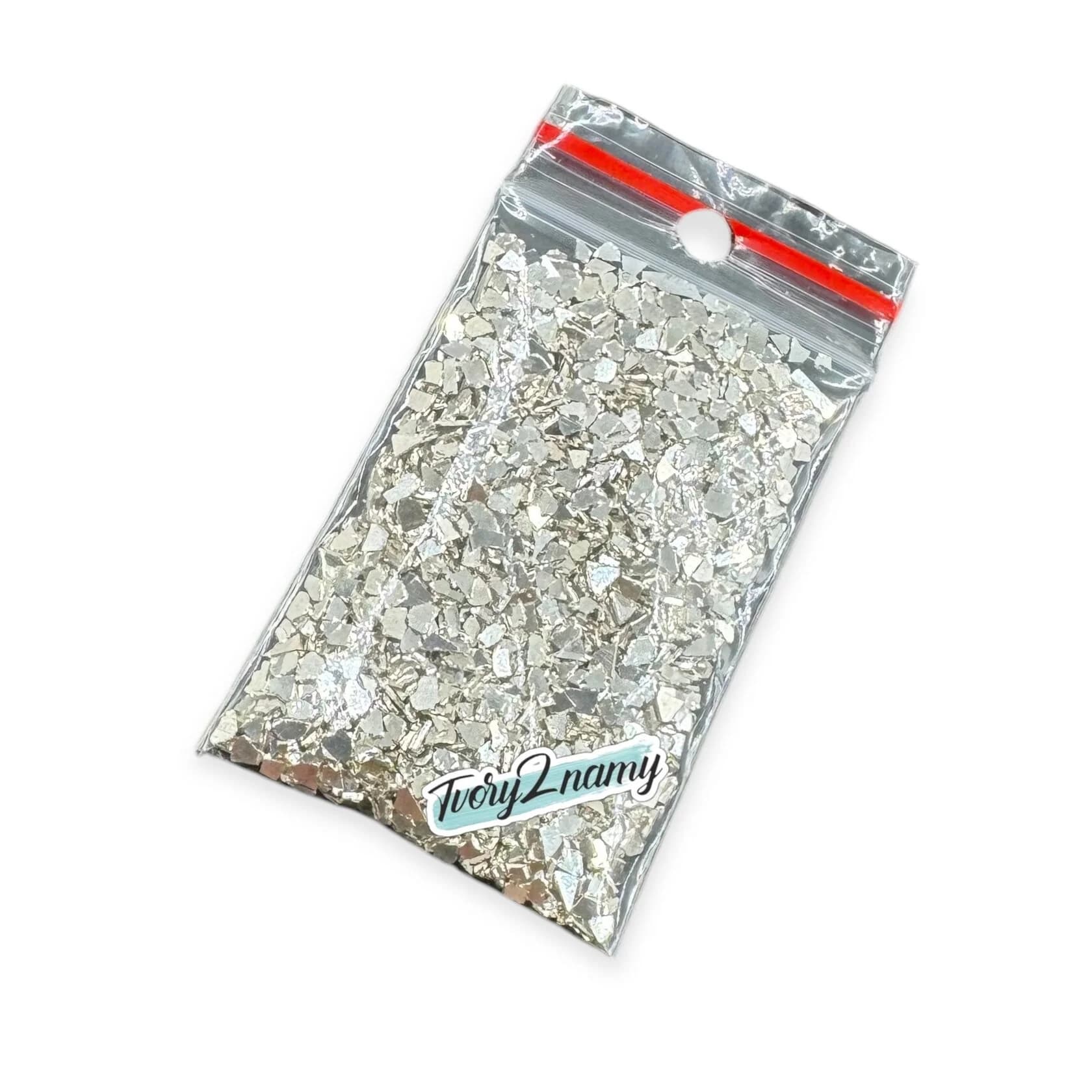https://tvoryznamy.com/media/media/product/1761571966.46383.image.webp