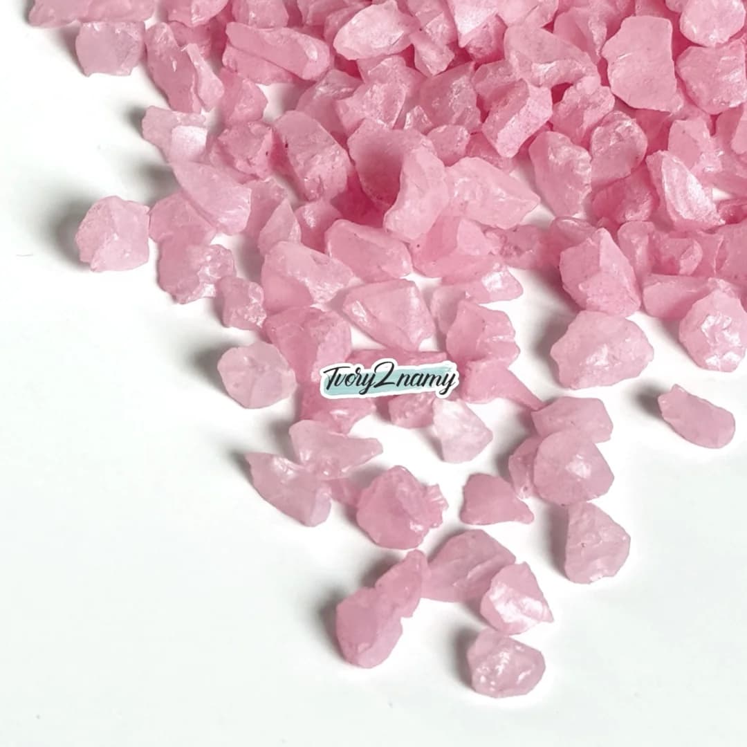 https://tvoryznamy.com/media/media/product/1761639437.4362342.image.webp