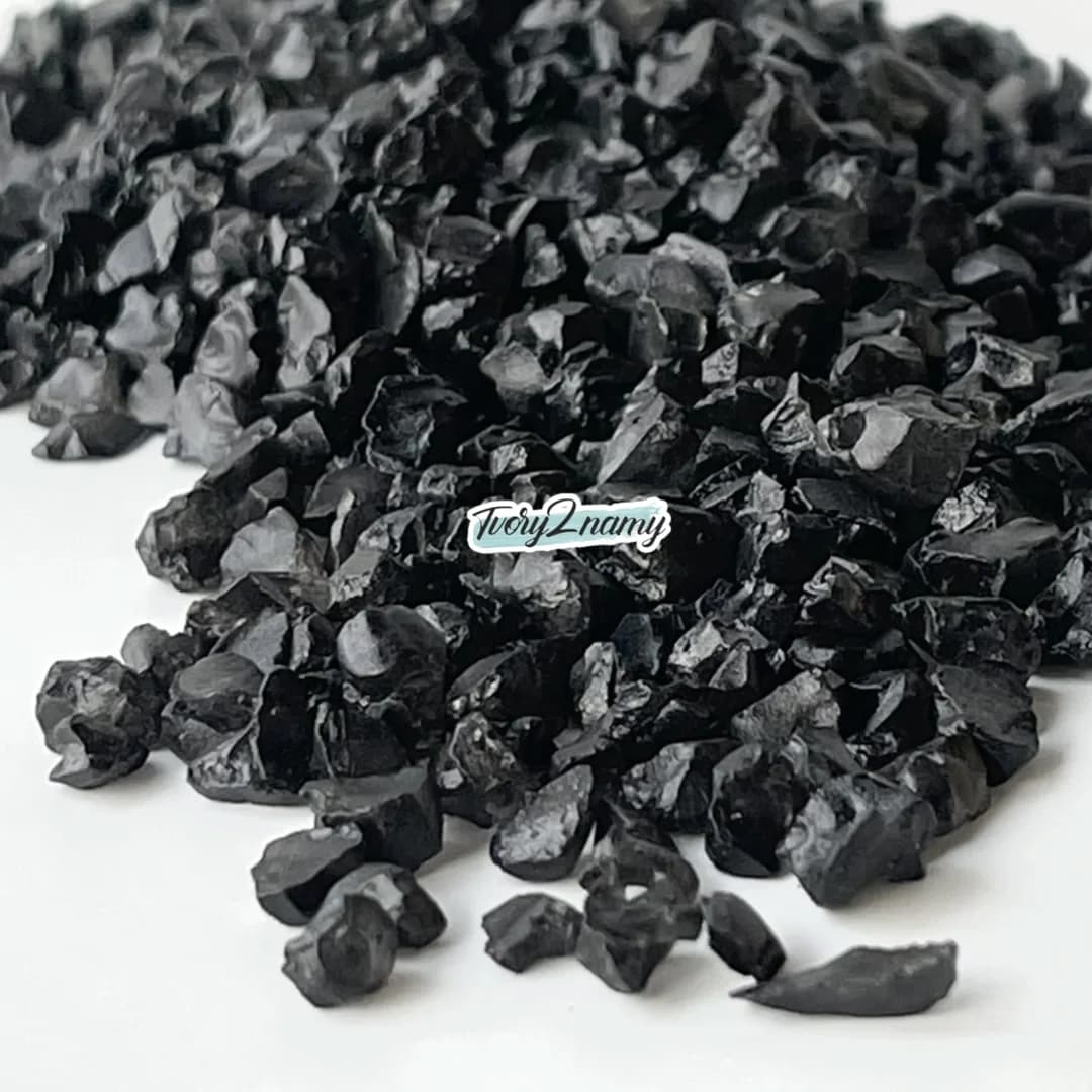 https://tvoryznamy.com/media/media/product/1761640119.7107587.image.webp
