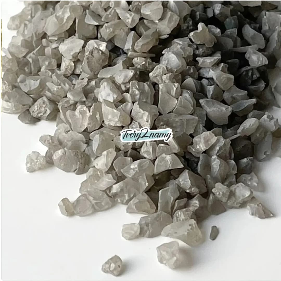 https://tvoryznamy.com/media/media/product/1761640901.0071988.image.webp