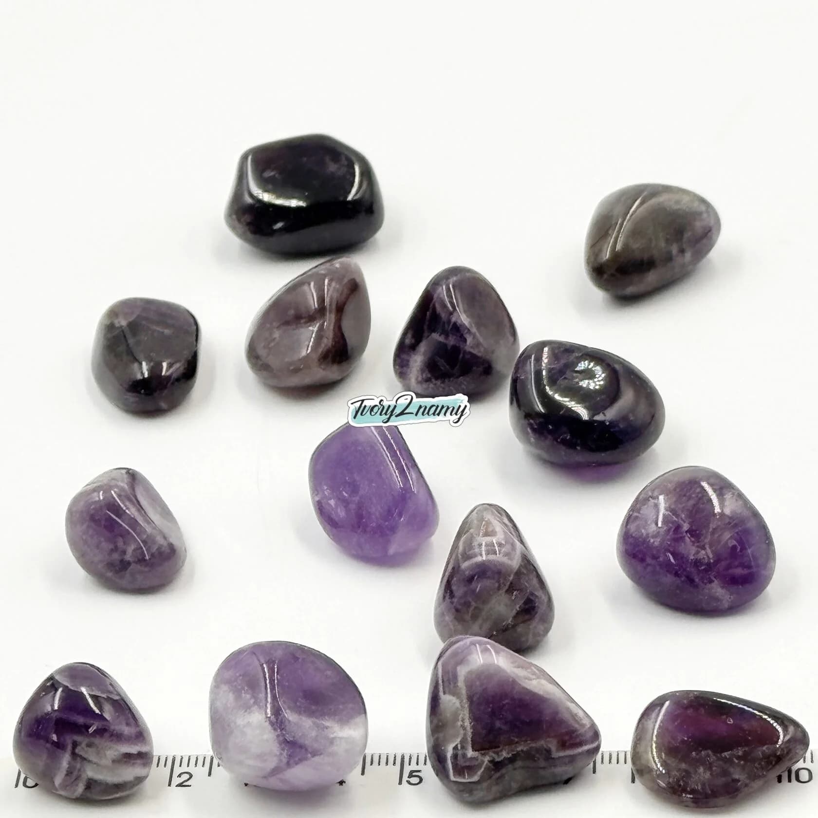 https://tvoryznamy.com/media/media/product/1761829542.3754032.image.webp