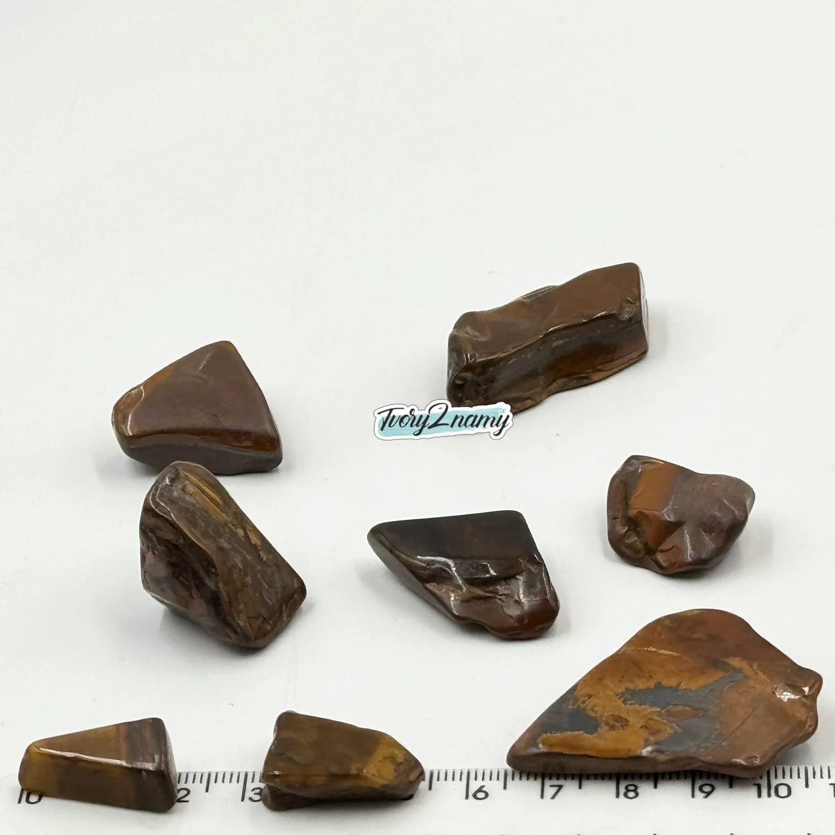 https://tvoryznamy.com/media/media/product/1761832616.1682599.image.webp