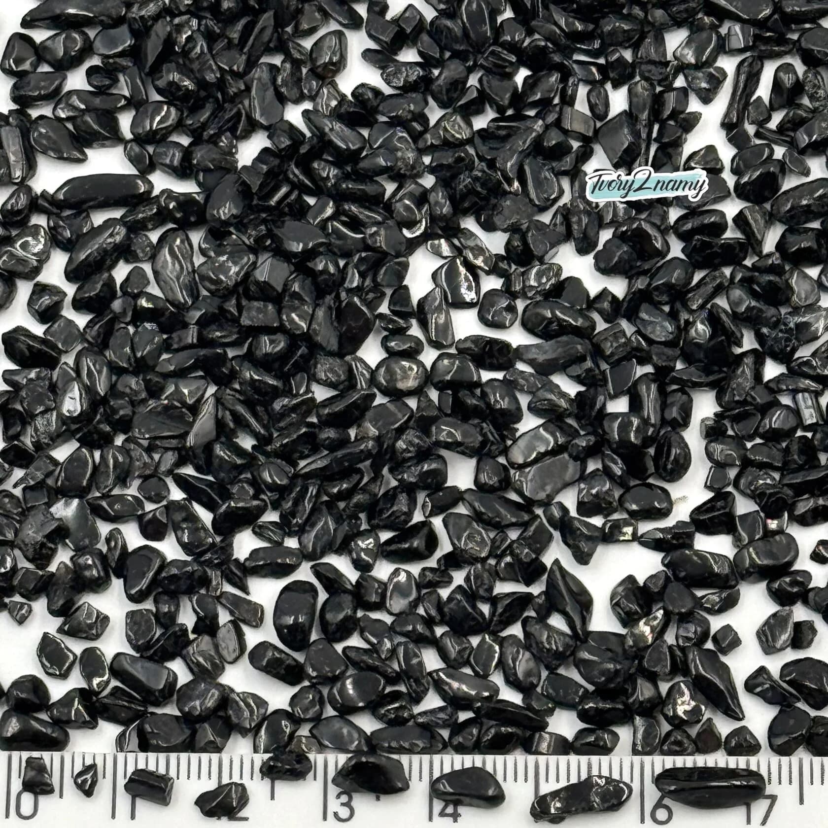 https://tvoryznamy.com/media/media/product/1761902164.3903115.image.webp