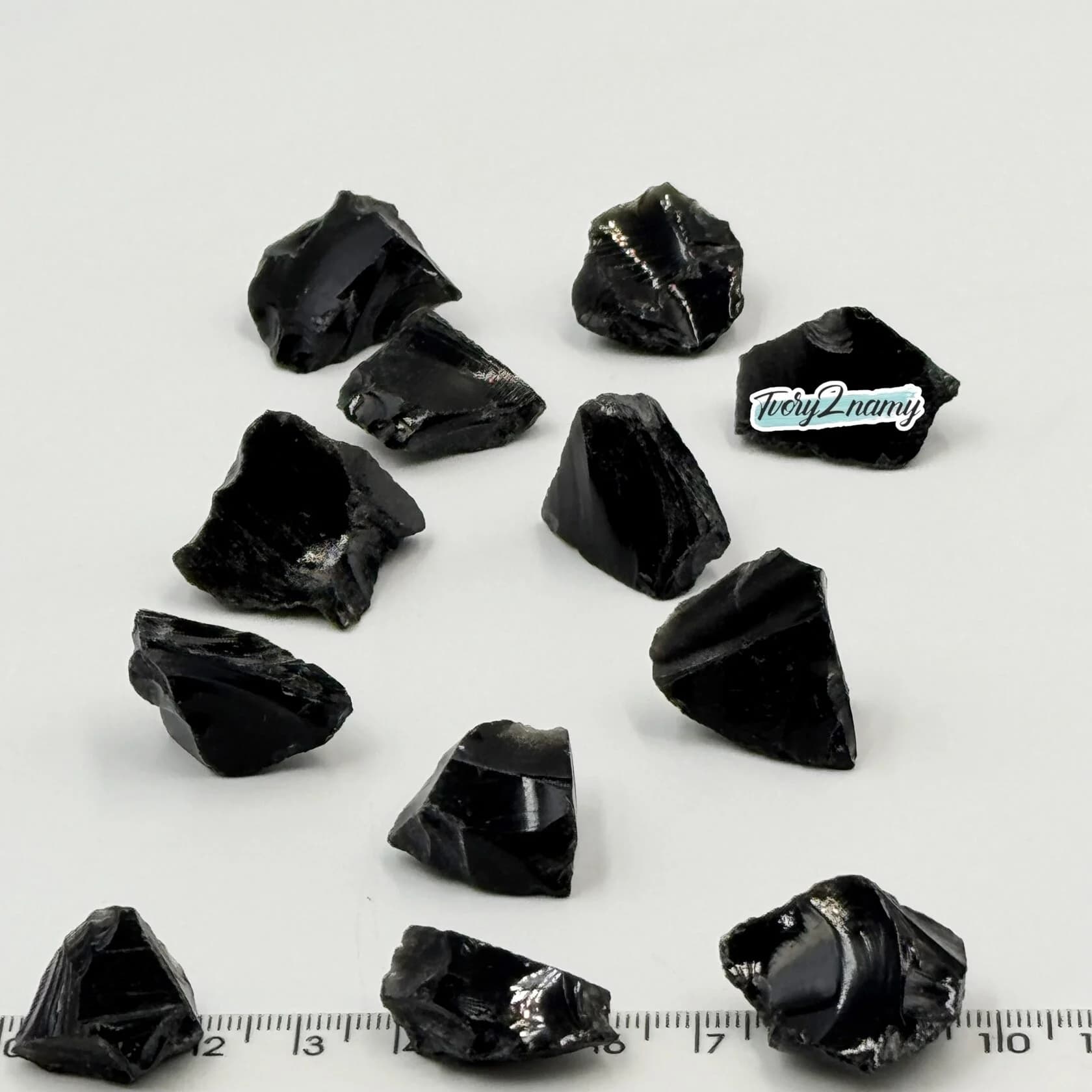 https://tvoryznamy.com/media/media/product/1761902262.1848543.image.webp