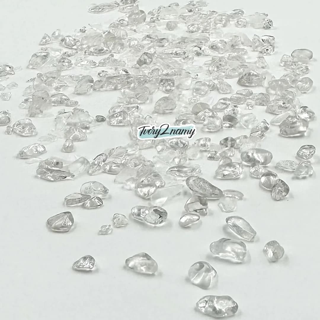 https://tvoryznamy.com/media/media/product/1762013884.352073.image.webp