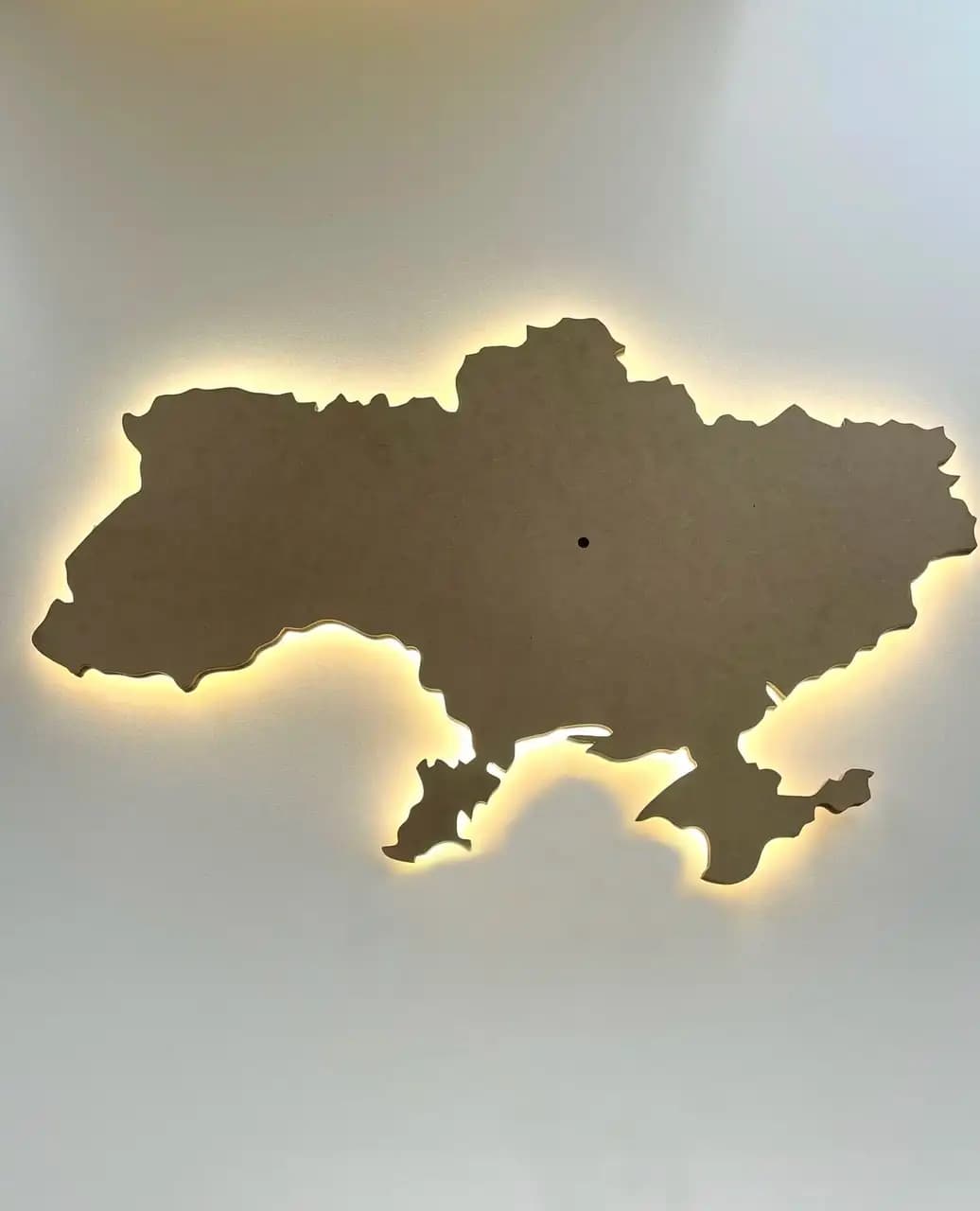 https://tvoryznamy.com/media/media/product/1763915421.5331306.image.webp