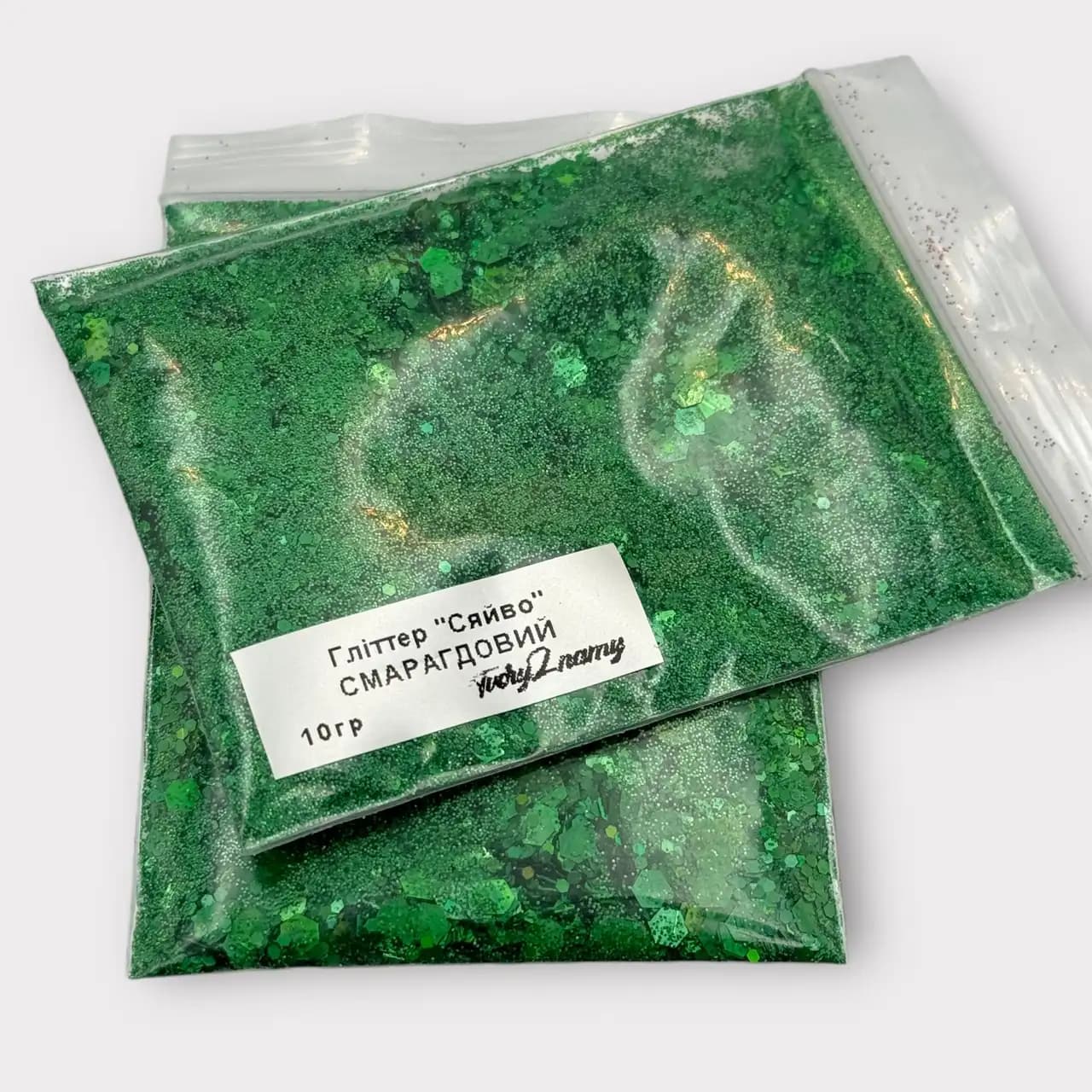 https://tvoryznamy.com/media/media/product/image_mQfsH0I.webp