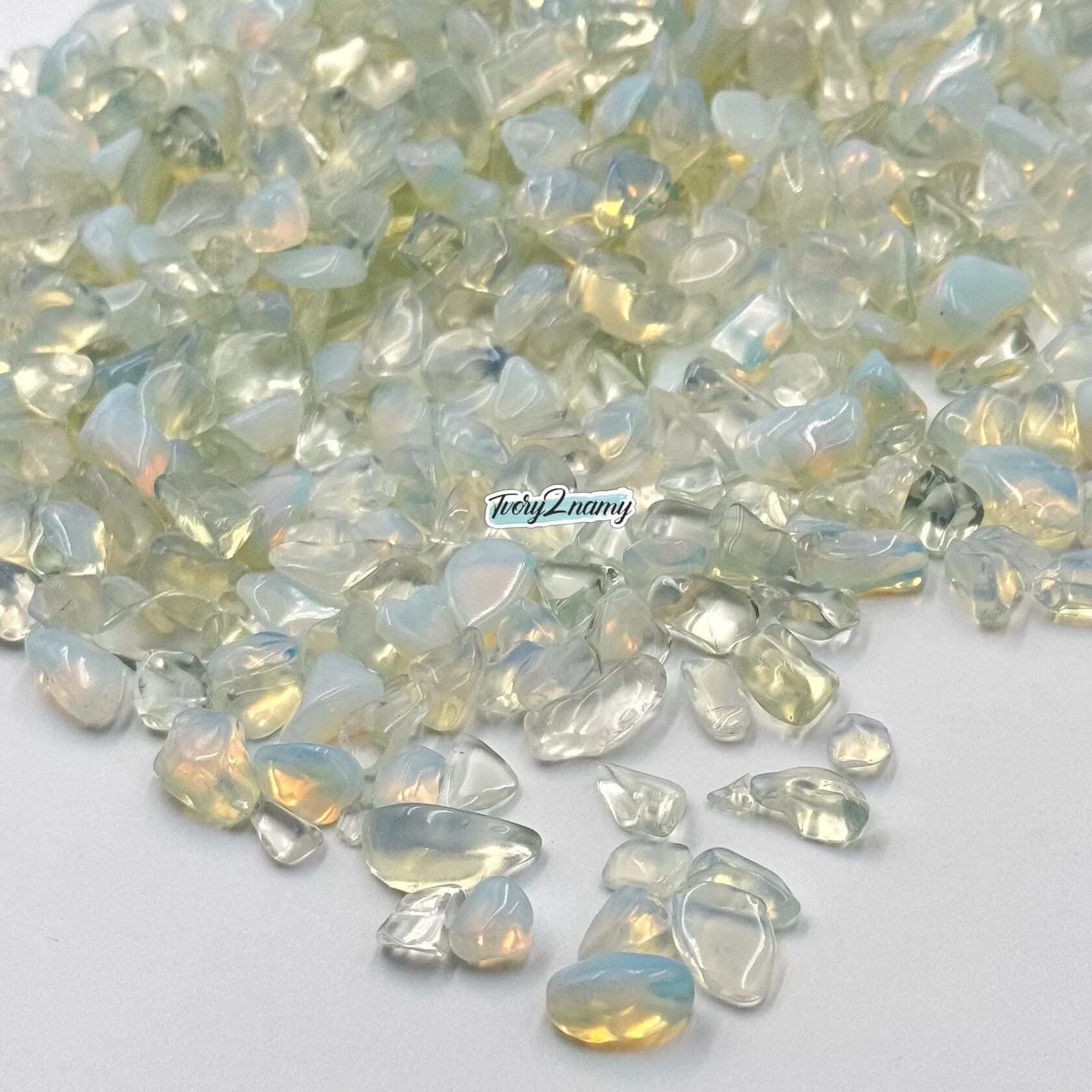 https://tvoryznamy.com/media/media/product/1764508980.543764.image.webp